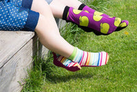 
              Schnittmuster Hose Socken Stelzenhülle Kinder Fadenkäfer
            